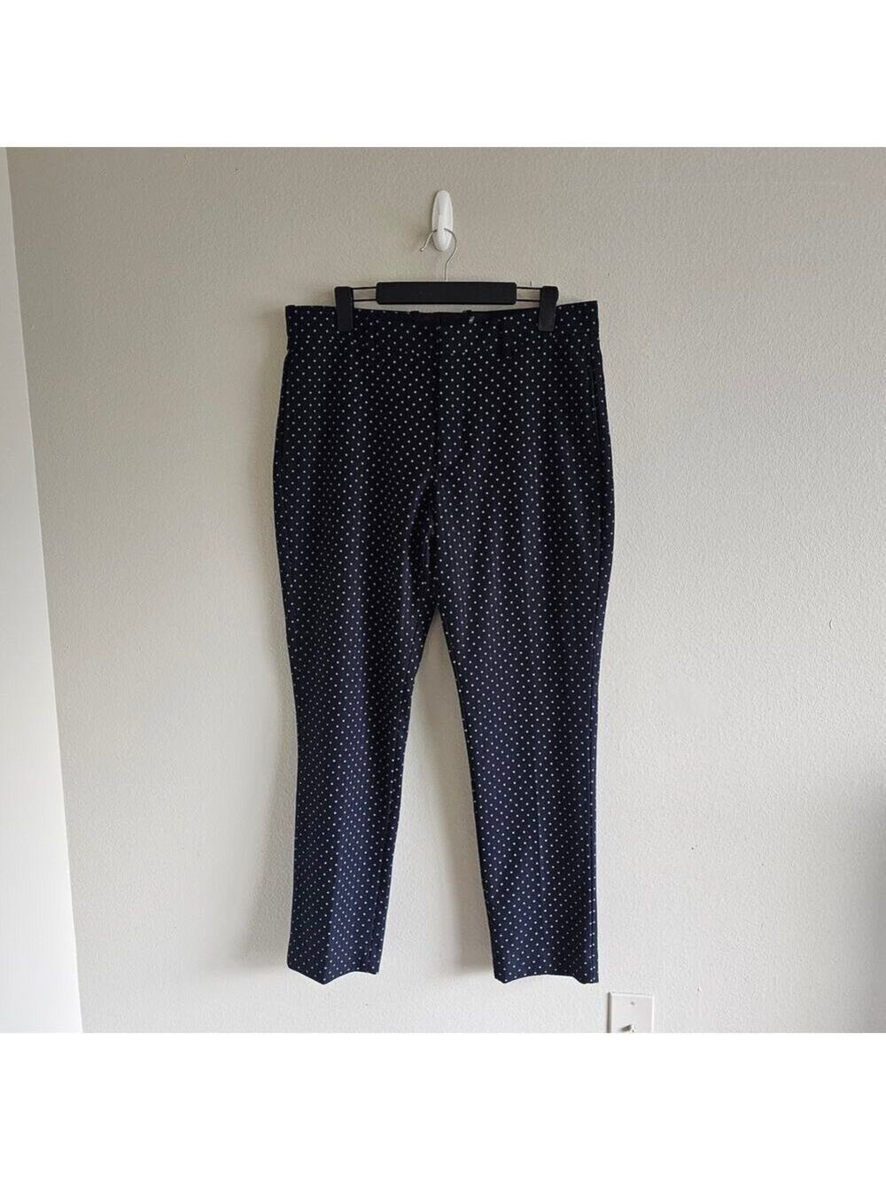 H & M Navy Blue Casual Slim Fit Pants Size 18